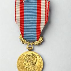 (37.005) M&eacute;daille comm&eacute;morative des op&eacute;rations de s&eacute;curit&eacute; et de maintien de l'ordre