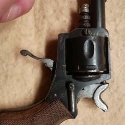 occasion a saisir bulldog cal 320