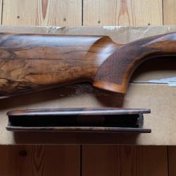 Crosse + longuesse noyer Grade 5 BERETTA  SPORTING SP 686 et 687 en calibre 20 (droitier) neuf