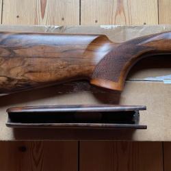 Crosse + longuesse noyer Grade 5 BERETTA  SPORTING SP 686 et 687 en calibre 20 (droitier) neuf