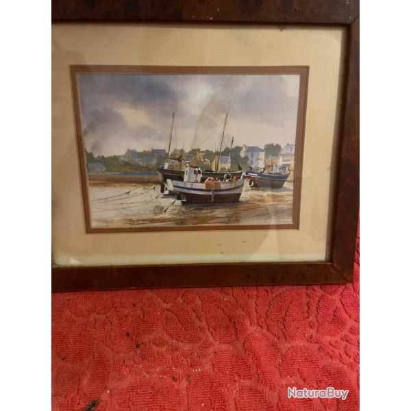Gouache.   Repr�sentant des bateaux � mar�e basse  sign�e en bas.  A. Droite