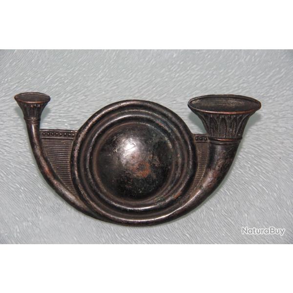 INSIGNE DE CHASSEUR  ALPINS   OU  GARDE  DE CHASSE   OU PLAQUE DE GIBERNE DE LA GARDE NATIONANE