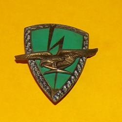 Centre Relai Automatique T&eacute;l&eacute;graphique 20 803, vert, &eacute;mail , &eacute;cu fond vert z&eacute;br&eacute; d'une foudre et bro