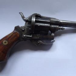 petit revolver