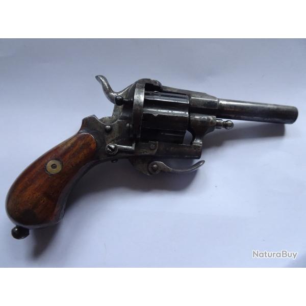 petit revolver