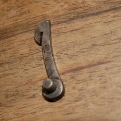 Doigt &eacute;l&eacute;vateur de revolver r&eacute;glementaire 1873 sans ressort
