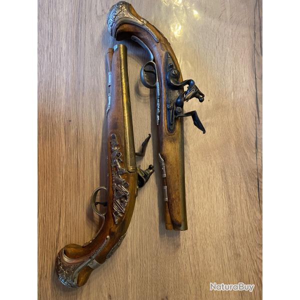 Reproduction paire de pistolets Anglais g�n�ral Georges Washington (18e si�cle)