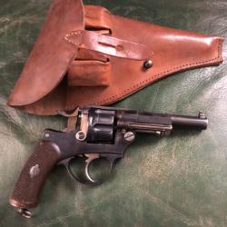 SUPERBE REVOLVER 1874 AVEC &Eacute;TUI SIMPLIFI&Eacute; 1915