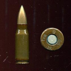 7.92 x 33 kurz Sturmgewehr - Allemagne 1944 - balle cuivre - marquage : fva 44
