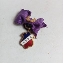 insigne d&eacute;coration