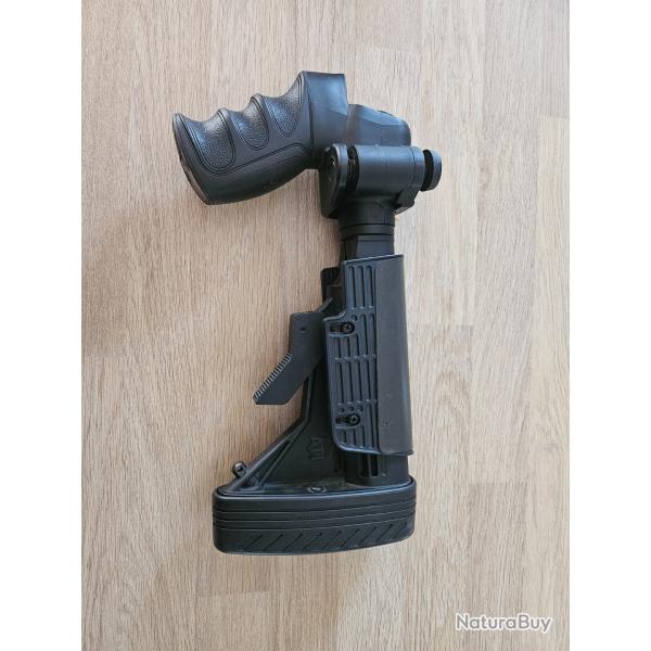 Crosse tactique r�tractable et pliante ATI