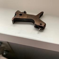 chien avec son percuteur pour mr73