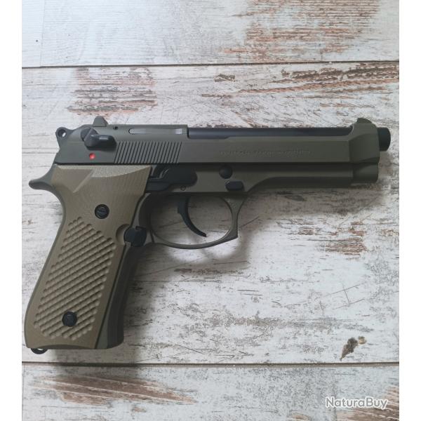 pistolet BERETTA 92F Peinture CERAKOTE type SOCOM