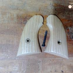 Plaquettes crosse en fr&ecirc;ne remington 1858 pietta