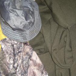 lot de v&egrave;tements de chasse