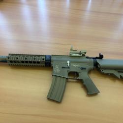 R&eacute;plique airsoft M4 Colt AEG pour pi&egrave;ces - 1� sans prix de r&eacute;serve !!