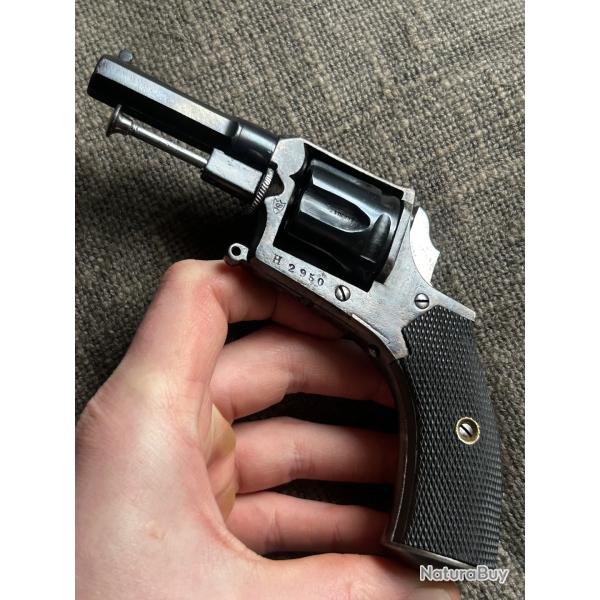 Revolver bulldog 320 Lamure et Gidrol - Saint-�tienne