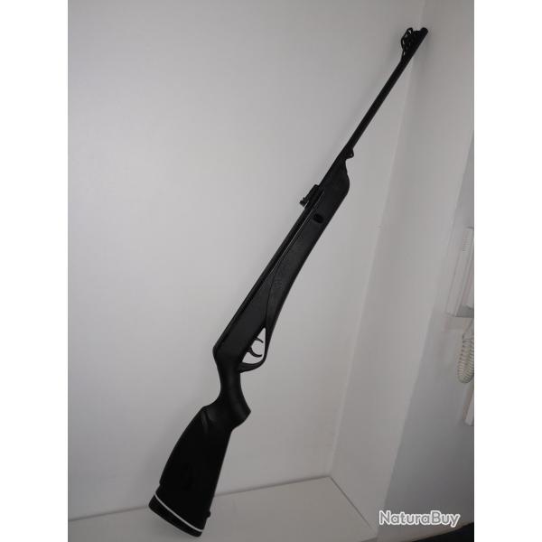 Carabine air comprim� Cal 4.5 mm marque Magtech.
