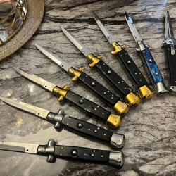 Lot de 8 couteaux automatiques