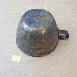 Tasse en fer soldat Fran&ccedil;ais mod&egrave;le 1865 (254.M)