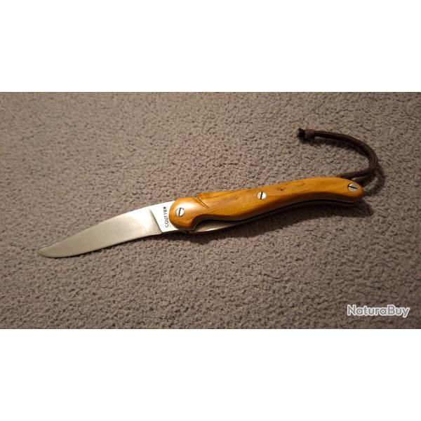 Couteau Couttier en gen�vrier