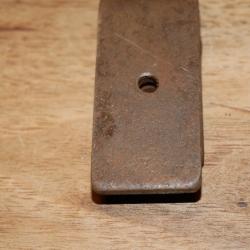 Plaque arri&egrave;re de puit de chargeur de STEN MK II, MK2, MK III, MK3