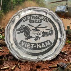 Coupelle etain militaria USAF Vietnam - 97th Flying Detachment - military dish - helicoptere war