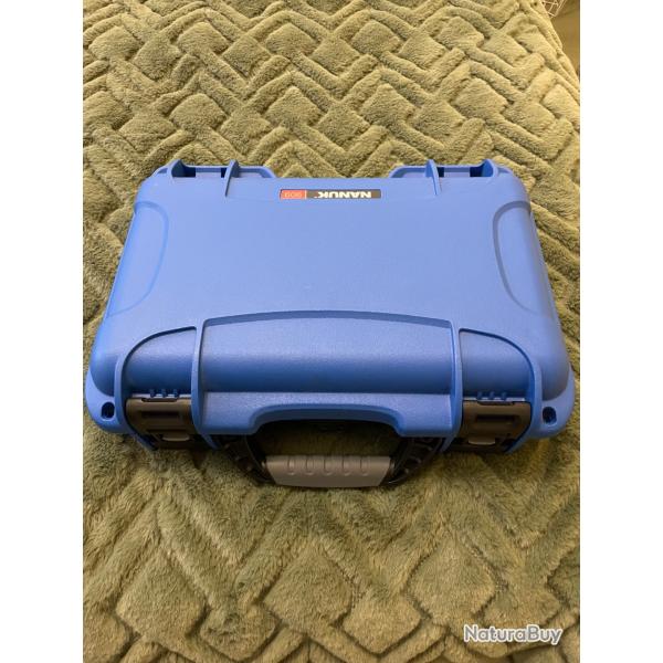 mallette pour arme de poing NANUK 909