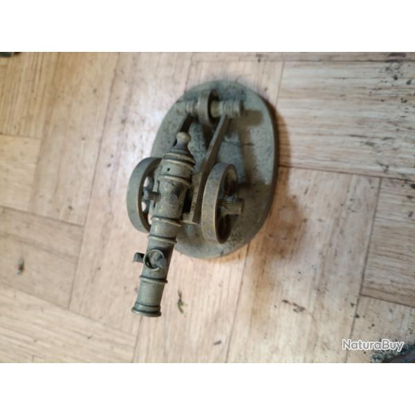 Canon Bibelot laiton