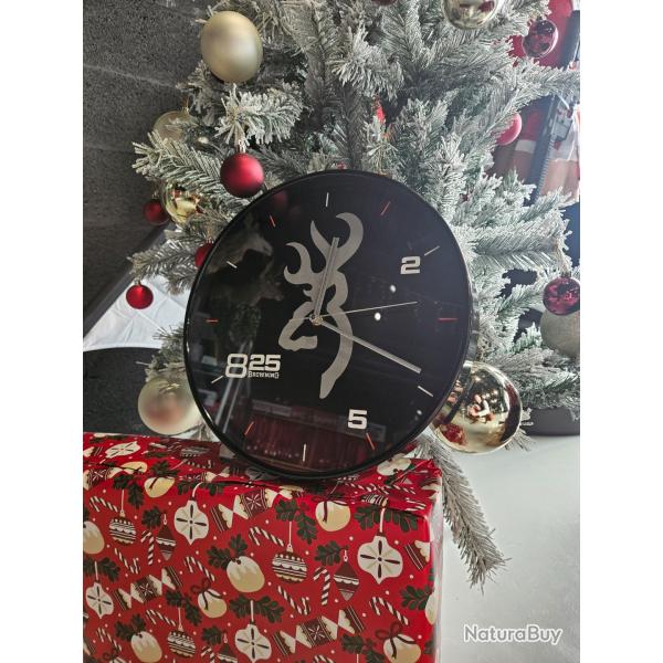 Horloge murale Browning B825