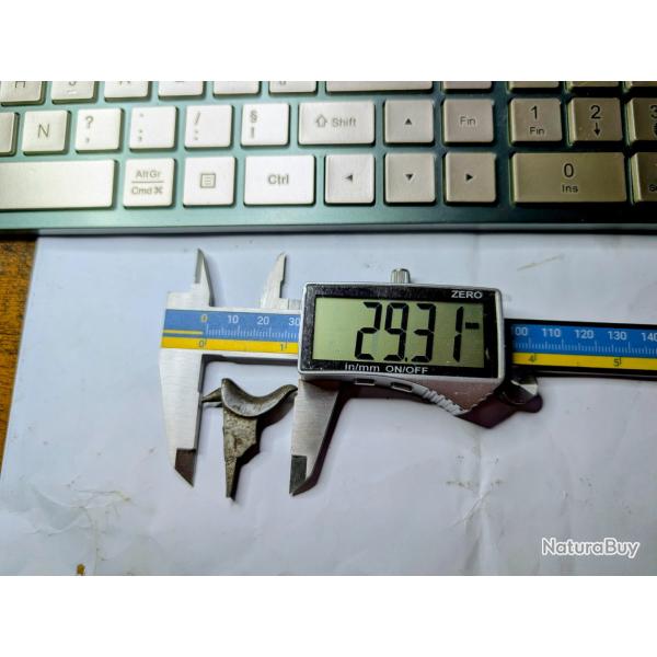 Percuteur pour armes � barillet ou autres  n�90/2026