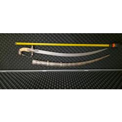 Ancien sabre en acier damas lame forg&eacute;e