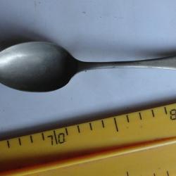 Cuill&egrave;re Anglaise dat&eacute;e 41