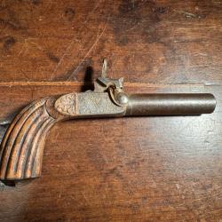 PISTOLET  &Agrave; PERCUSSION XIX &Egrave;ME