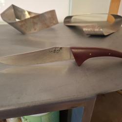 Couteau &agrave; fromage "Jojo Long Legs" Forge de LAGUIOLE design STARCK rouge