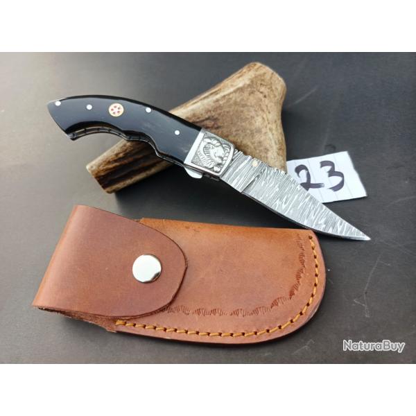 couteau de poche pliant  Fait � Main Lame Acier Damas Manche en corne de Buffle 23