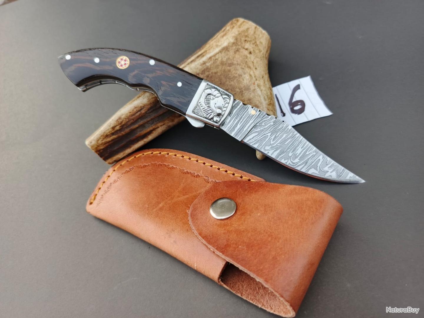 Couteau CAMEMBERT 1 Pièce 11 cm Plein Manche Bois d Aubrac Lame DAMAS