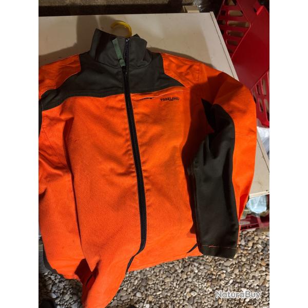 Vends veste de chasse enfant port�e 2x Marque TREELAND Somelys Taille16 ans
