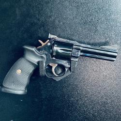 Support magn&eacute;tique universel pour pistolet et revolver - Orientation droite