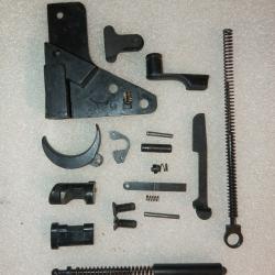 Lot pi&egrave;ces Erma EP22 P08 en 22lr