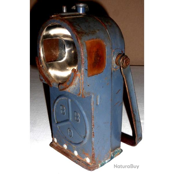 LAMPE des CHEMINS DE FER de la SECONDE GUERRE.