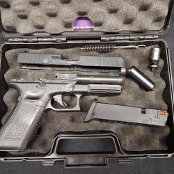 Pistolet d'alarme Glock 17 gen 5 Umarex, Cal. 9mm PAK - 1� sans prix de r&eacute;serve !!