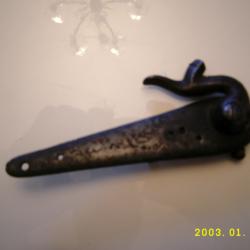 PLATINE avec chien et m&eacute;canisme