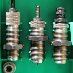 Jeu de 3 outils de rechargement 30 CARBINE RN - RCBS