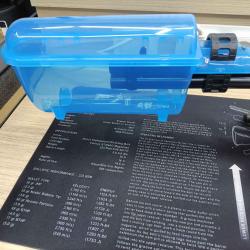 Boite de nettoyage pour armes, collecte des R&eacute;sidus Sales et Spray Lubrifiant