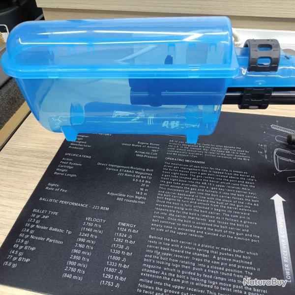 Boite de nettoyage pour armes, collecte des R�sidus Sales et Spray Lubrifiant