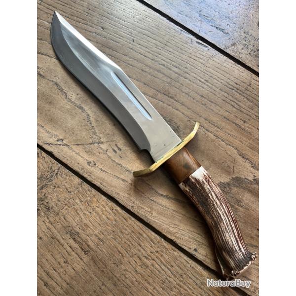 Magnifique Bowie artisanal bois de cerf et acajou.