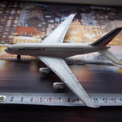 maquette AIRBUS A380 F-HPJA AIR FRANCE 1/400 M&eacute;tal