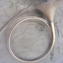 cor de chasse diam&egrave;tre du pavillon 25 cm