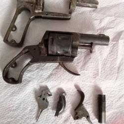 Carcasses et pi&egrave;ces d&eacute;tach&eacute;es HAMMERLESS et bulldog 320